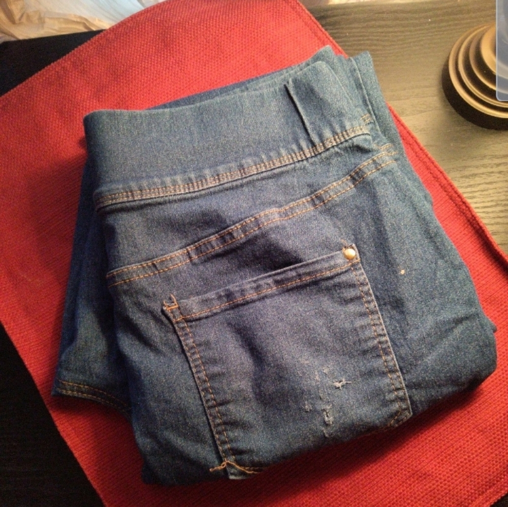Women's jeans